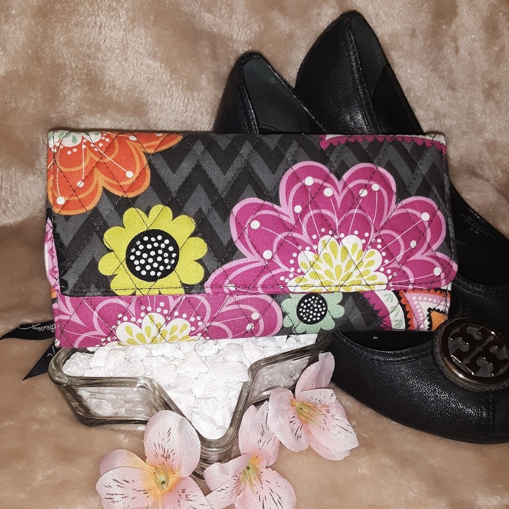 Vera Bradley wallet